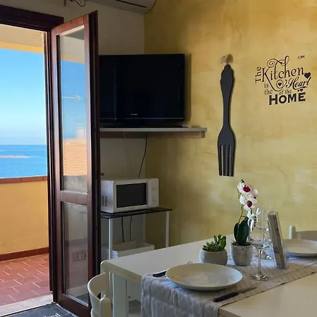 アパート Sardinia Re - Casa Angela カステルサルド